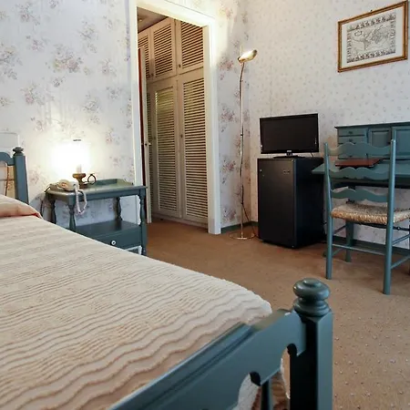 Antares Hotel 4*