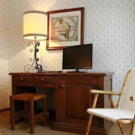 Hotel Antares