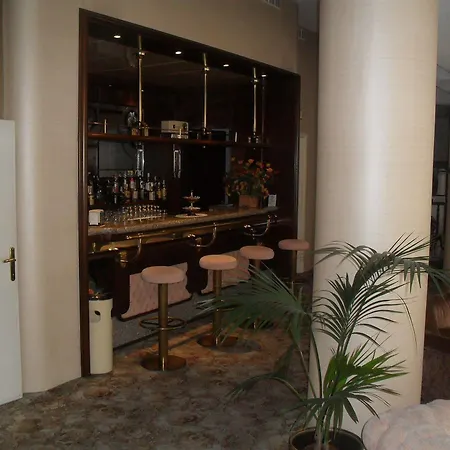 Antares Hotel Arona
